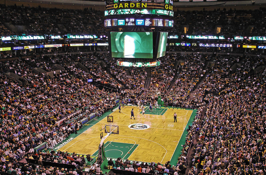 NBA休赛期十大动荡球队盘点：快船交易频繁，勇士深度存疑，火箭威斯布鲁克加盟